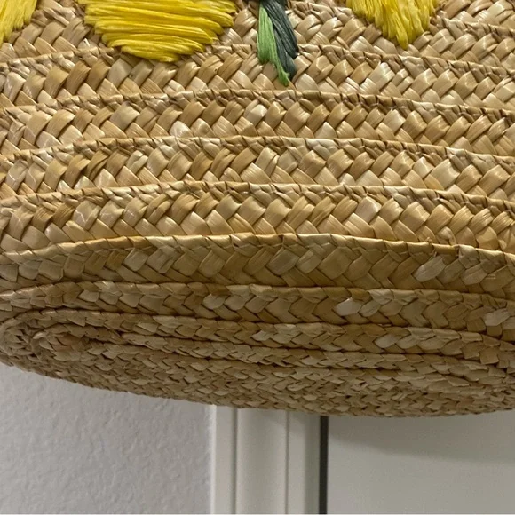 Urban n Daizy Woven Embroidered Lined Tan Straw Lemon Tote Bag Purse Carryall - Picture 3 of 7